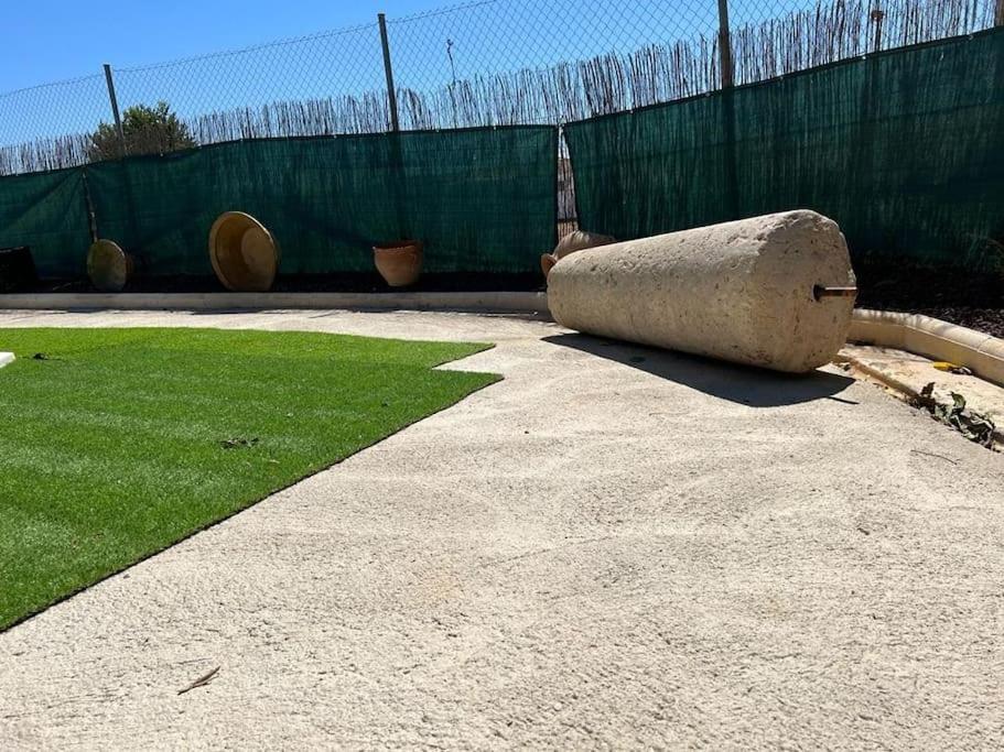 Villa Rural Con Amplia Piscina Campillo de Altobuey المظهر الخارجي الصورة