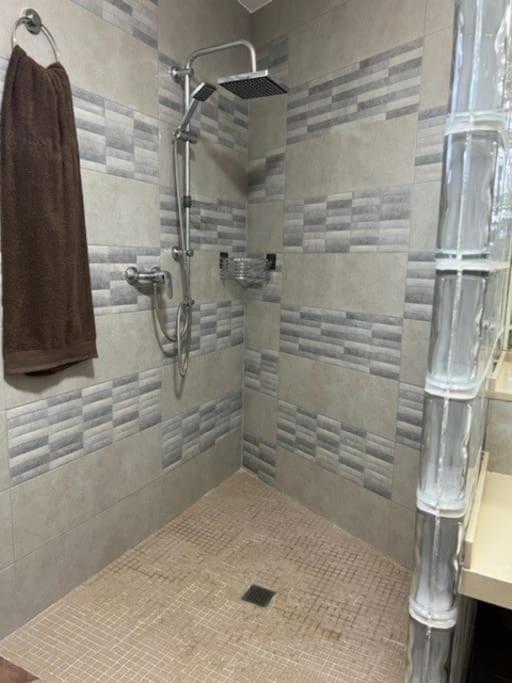 Villa Rural Con Amplia Piscina Campillo de Altobuey المظهر الخارجي الصورة